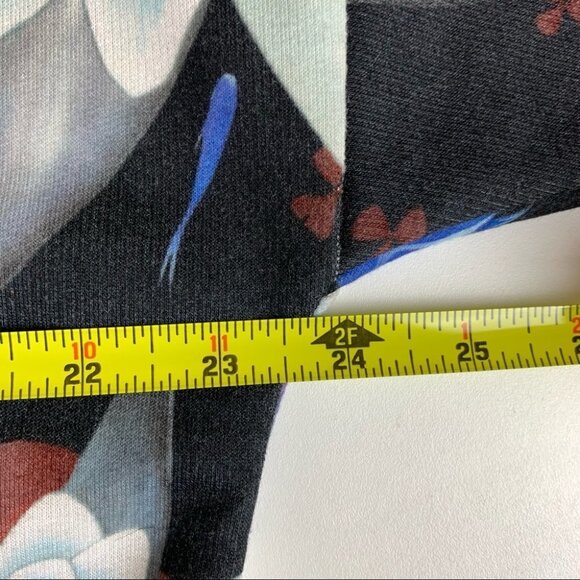 Adidas Lotus  Sweatshirt - Picture 4 of 6